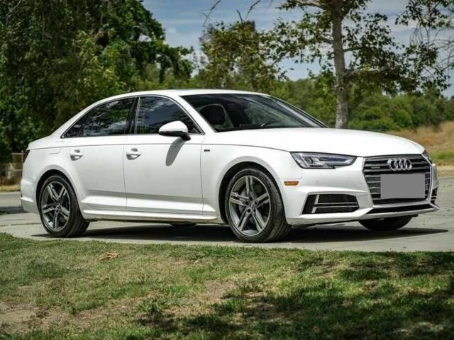 Белый Ауди А4, объемом двигателя 2 л и пробегом 78 тыс. км за 17900 $, фото 1 на Automoto.ua