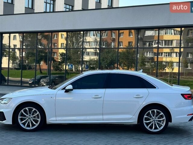 Белый Ауди А4, объемом двигателя 2 л и пробегом 139 тыс. км за 16990 $, фото 1 на Automoto.ua
