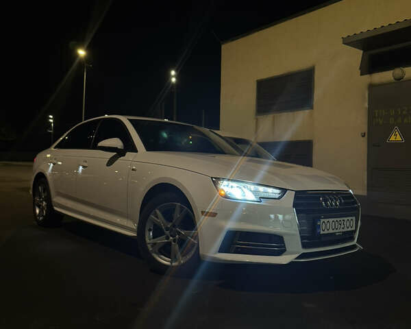 Белый Ауди А4, объемом двигателя 1.98 л и пробегом 103 тыс. км за 19000 $, фото 1 на Automoto.ua