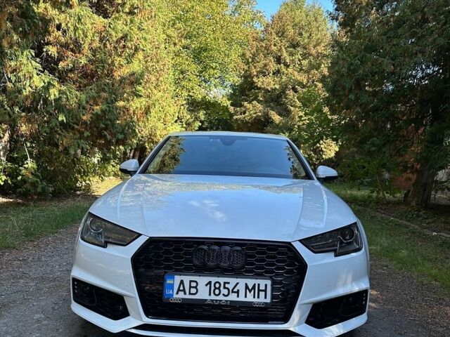 Белый Ауди А4, объемом двигателя 2 л и пробегом 131 тыс. км за 15900 $, фото 1 на Automoto.ua