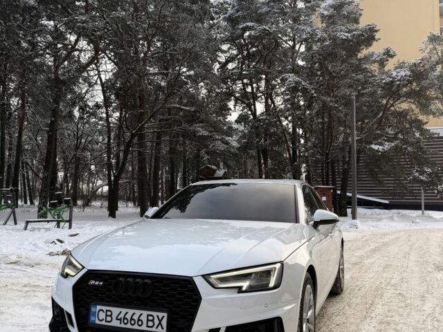 Белый Ауди А4, объемом двигателя 2 л и пробегом 126 тыс. км за 22800 $, фото 1 на Automoto.ua