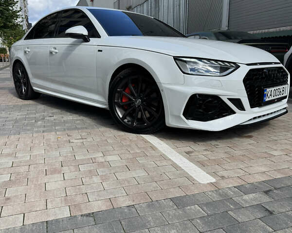 Белый Ауди А4, объемом двигателя 1.98 л и пробегом 111 тыс. км за 28500 $, фото 1 на Automoto.ua