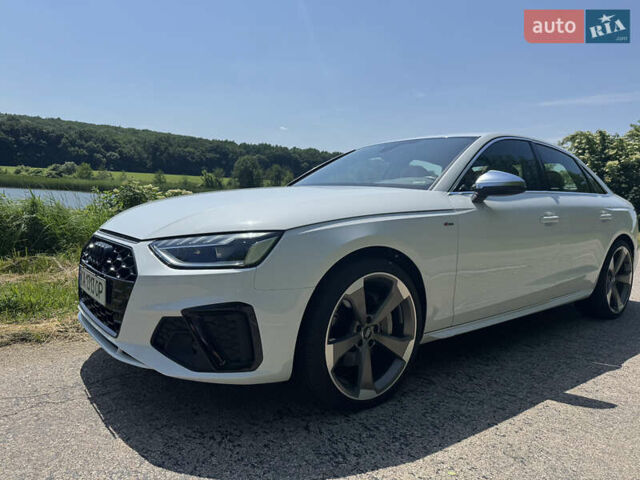 Белый Ауди А4, объемом двигателя 1.98 л и пробегом 63 тыс. км за 27100 $, фото 1 на Automoto.ua