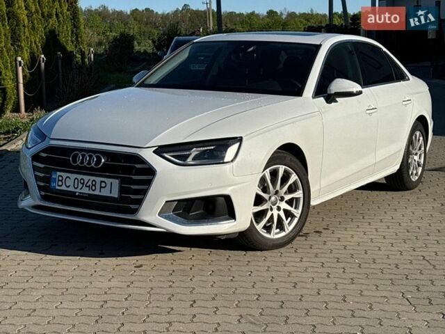 Белый Ауди А4, объемом двигателя 1.98 л и пробегом 21 тыс. км за 25900 $, фото 1 на Automoto.ua