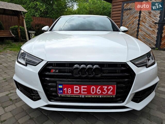 Белый Ауди А4, объемом двигателя 2 л и пробегом 86 тыс. км за 20800 $, фото 1 на Automoto.ua