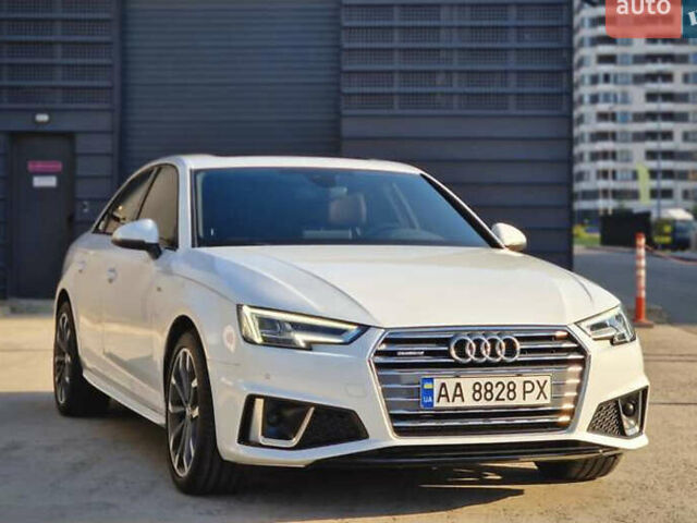 Белый Ауди А4, объемом двигателя 1.98 л и пробегом 79 тыс. км за 19000 $, фото 1 на Automoto.ua