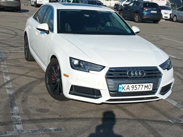 Белый Ауди А4, объемом двигателя 2 л и пробегом 247 тыс. км за 19400 $, фото 1 на Automoto.ua