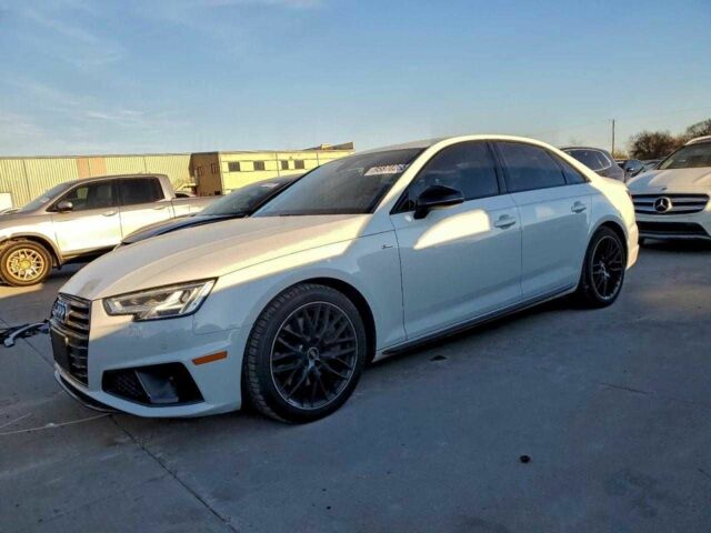 Белый Ауди А4, объемом двигателя 2 л и пробегом 75 тыс. км за 5200 $, фото 1 на Automoto.ua