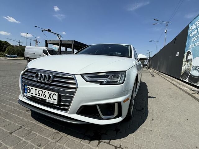 Білий Ауді А4, об'ємом двигуна 2 л та пробігом 132 тис. км за 23400 $, фото 1 на Automoto.ua