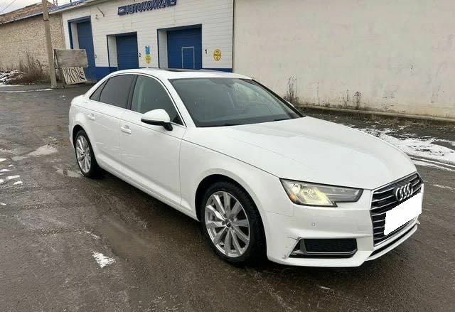 Білий Ауді А4, об'ємом двигуна 2 л та пробігом 120 тис. км за 13000 $, фото 1 на Automoto.ua