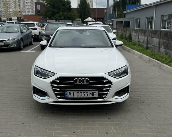 Белый Ауди А4, объемом двигателя 1.98 л и пробегом 110 тыс. км за 29000 $, фото 1 на Automoto.ua
