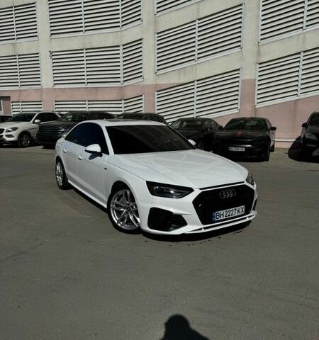 Белый Ауди А4, объемом двигателя 1.98 л и пробегом 67 тыс. км за 28000 $, фото 1 на Automoto.ua