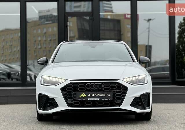 Белый Ауди А4, объемом двигателя 1.98 л и пробегом 90 тыс. км за 25999 $, фото 1 на Automoto.ua