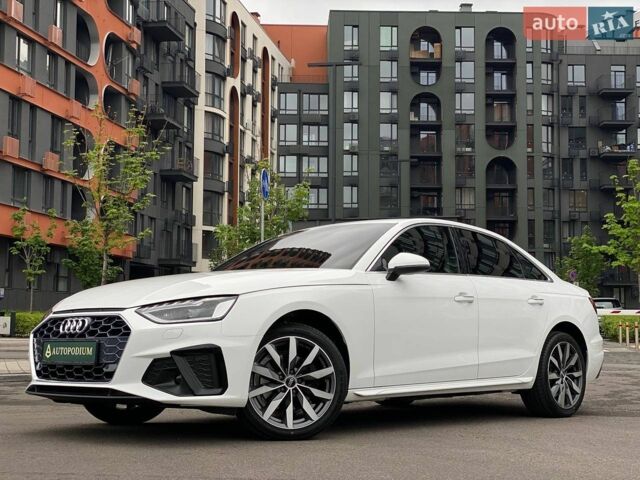 Белый Ауди А4, объемом двигателя 2 л и пробегом 103 тыс. км за 24200 $, фото 1 на Automoto.ua