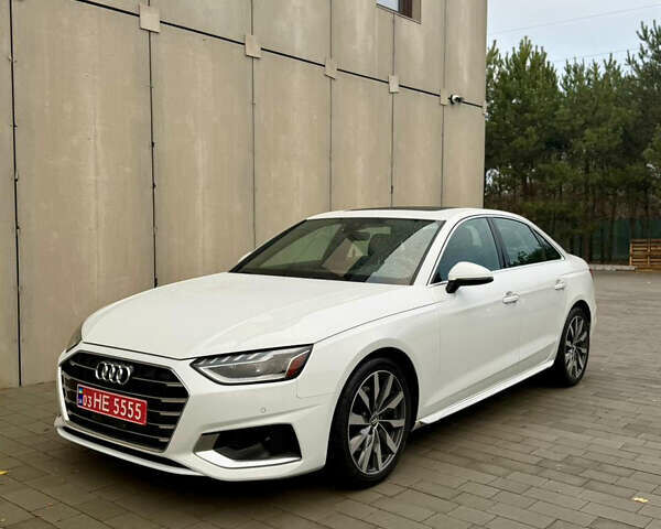 Білий Ауді А4, об'ємом двигуна 1.98 л та пробігом 39 тис. км за 28990 $, фото 1 на Automoto.ua