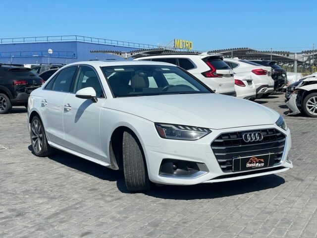 Белый Ауди А4, объемом двигателя 2 л и пробегом 149 тыс. км за 21000 $, фото 1 на Automoto.ua