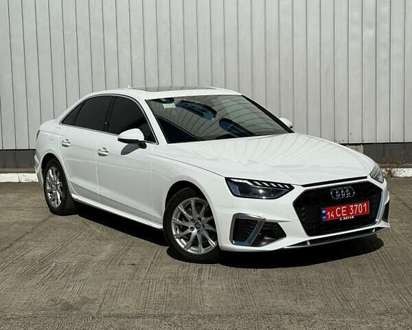 Білий Ауді А4, об'ємом двигуна 2 л та пробігом 55 тис. км за 25500 $, фото 1 на Automoto.ua