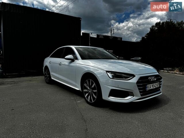 Білий Ауді А4, об'ємом двигуна 2 л та пробігом 6 тис. км за 22500 $, фото 1 на Automoto.ua