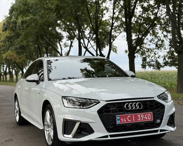 Белый Ауди А4, объемом двигателя 1.98 л и пробегом 49 тыс. км за 29200 $, фото 1 на Automoto.ua