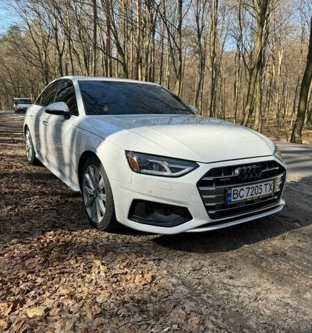 Белый Ауди А4, объемом двигателя 1.98 л и пробегом 58 тыс. км за 21999 $, фото 1 на Automoto.ua