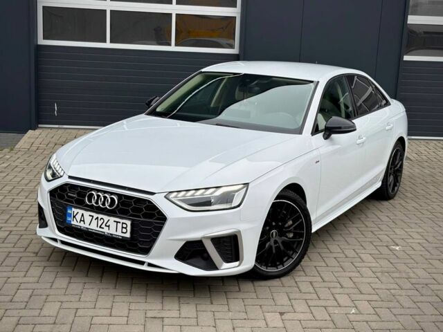 Білий Ауді А4, об'ємом двигуна 2 л та пробігом 166 тис. км за 26999 $, фото 1 на Automoto.ua