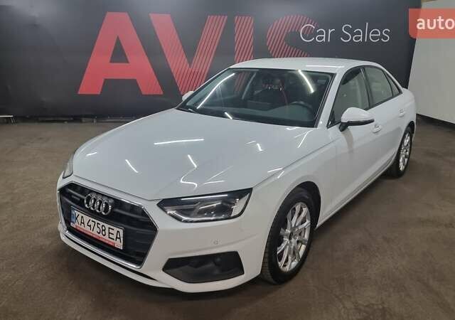 Белый Ауди А4, объемом двигателя 1.97 л и пробегом 72 тыс. км за 28900 $, фото 1 на Automoto.ua