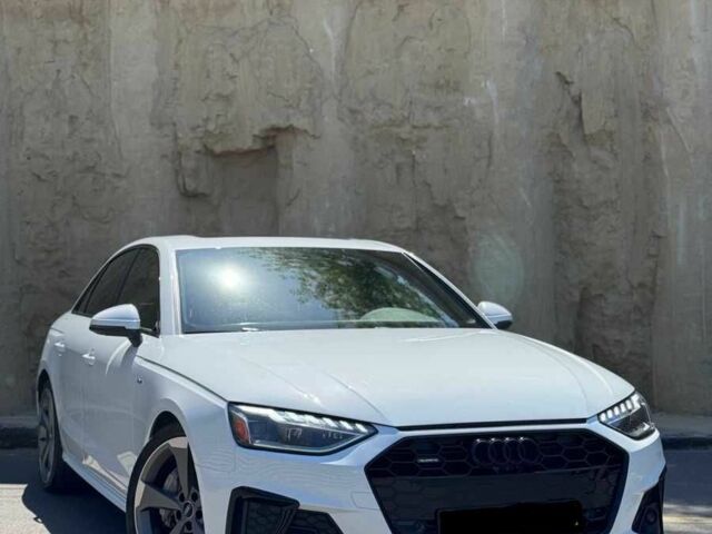 Білий Ауді А4, об'ємом двигуна 2 л та пробігом 45 тис. км за 22500 $, фото 1 на Automoto.ua
