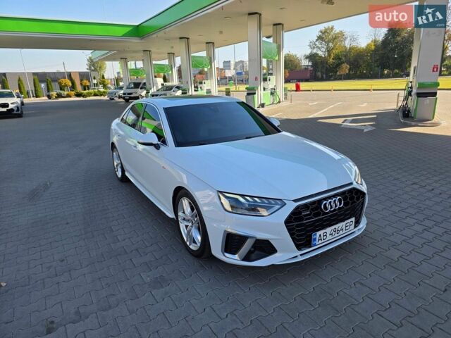 Белый Ауди А4, объемом двигателя 2 л и пробегом 74 тыс. км за 21900 $, фото 1 на Automoto.ua