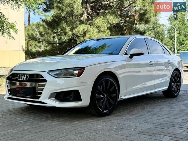 Белый Ауди А4, объемом двигателя 1.98 л и пробегом 155 тыс. км за 21500 $, фото 1 на Automoto.ua