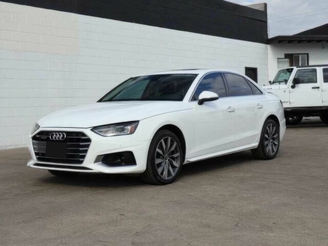 Белый Ауди А4, объемом двигателя 2 л и пробегом 27 тыс. км за 18000 $, фото 1 на Automoto.ua