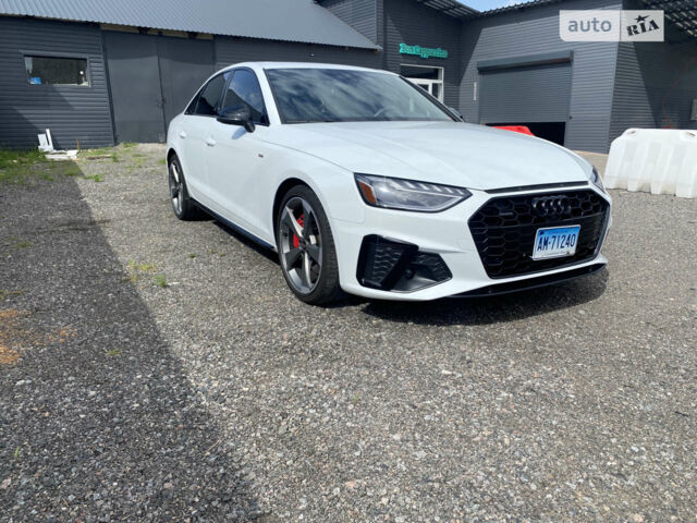 Белый Ауди А4, объемом двигателя 2 л и пробегом 13 тыс. км за 42000 $, фото 1 на Automoto.ua