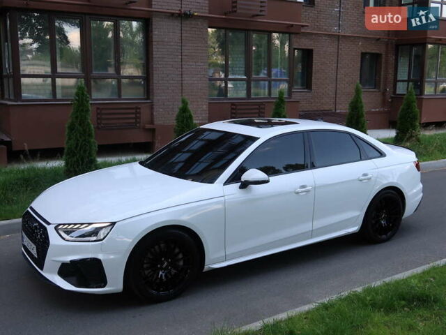 Білий Ауді А4, об'ємом двигуна 2 л та пробігом 47 тис. км за 30990 $, фото 1 на Automoto.ua