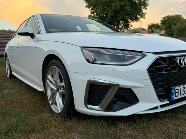 Белый Ауди А4, объемом двигателя 2 л и пробегом 97 тыс. км за 28500 $, фото 1 на Automoto.ua