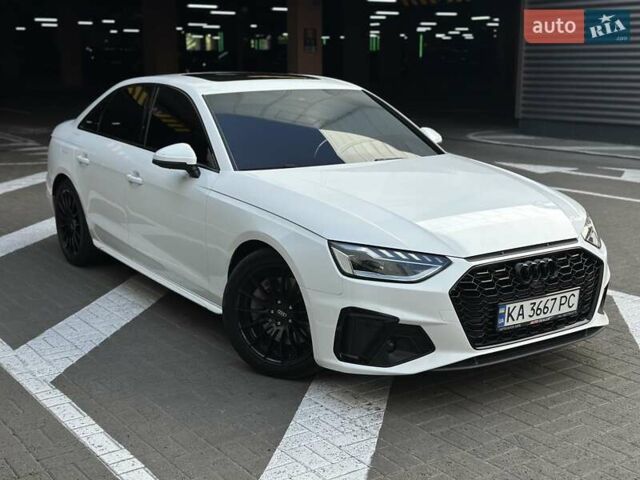 Білий Ауді А4, об'ємом двигуна 2 л та пробігом 47 тис. км за 30990 $, фото 1 на Automoto.ua