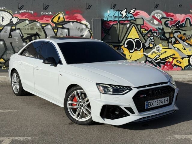 Белый Ауди А4, объемом двигателя 2 л и пробегом 99 тыс. км за 22900 $, фото 1 на Automoto.ua