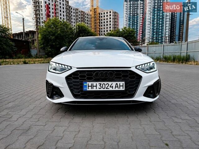 Белый Ауди А4, объемом двигателя 1.98 л и пробегом 40 тыс. км за 27990 $, фото 1 на Automoto.ua