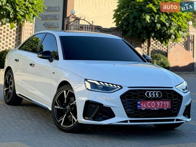 Белый Ауди А4, объемом двигателя 1.98 л и пробегом 28 тыс. км за 26900 $, фото 1 на Automoto.ua