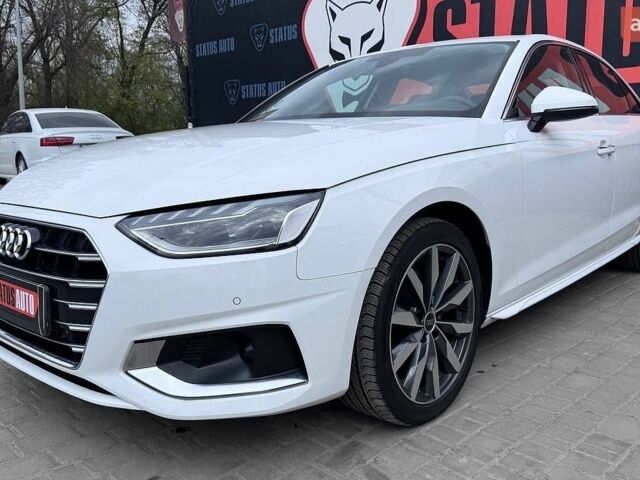 Білий Ауді А4, об'ємом двигуна 1.98 л та пробігом 10 тис. км за 25500 $, фото 1 на Automoto.ua