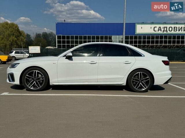 Белый Ауди А4, объемом двигателя 1.98 л и пробегом 21 тыс. км за 29500 $, фото 1 на Automoto.ua