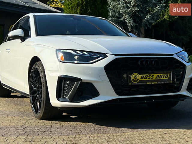 Белый Ауди А4, объемом двигателя 2 л и пробегом 28 тыс. км за 25500 $, фото 1 на Automoto.ua