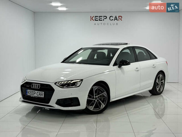 Белый Ауди А4, объемом двигателя 1.98 л и пробегом 12 тыс. км за 28990 $, фото 1 на Automoto.ua
