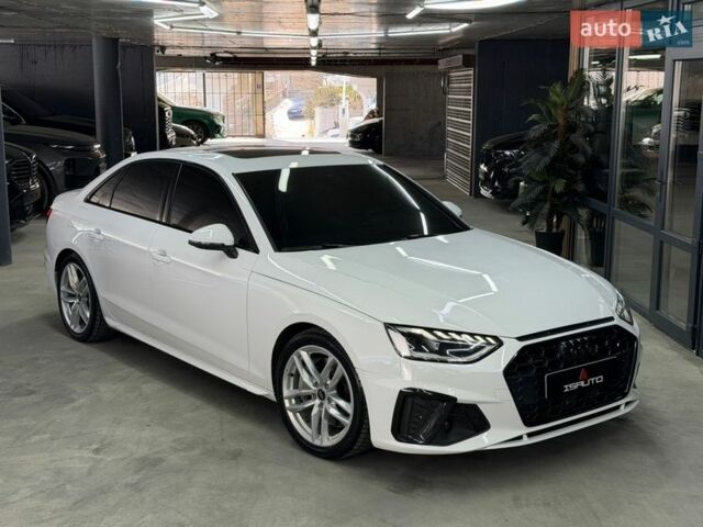Білий Ауді А4, об'ємом двигуна 1.98 л та пробігом 50 тис. км за 29900 $, фото 1 на Automoto.ua