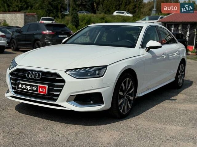 Белый Ауди А4, объемом двигателя 2 л и пробегом 11 тыс. км за 37690 $, фото 1 на Automoto.ua
