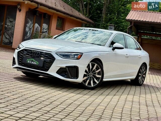 Білий Ауді А4, об'ємом двигуна 2 л та пробігом 55 тис. км за 26300 $, фото 1 на Automoto.ua