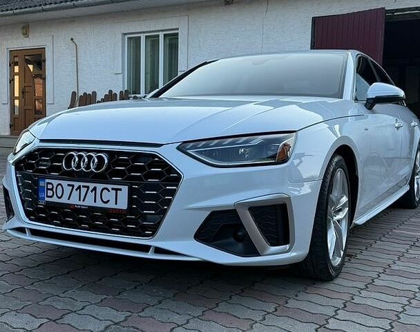 Белый Ауди А4, объемом двигателя 1.98 л и пробегом 13 тыс. км за 34999 $, фото 1 на Automoto.ua
