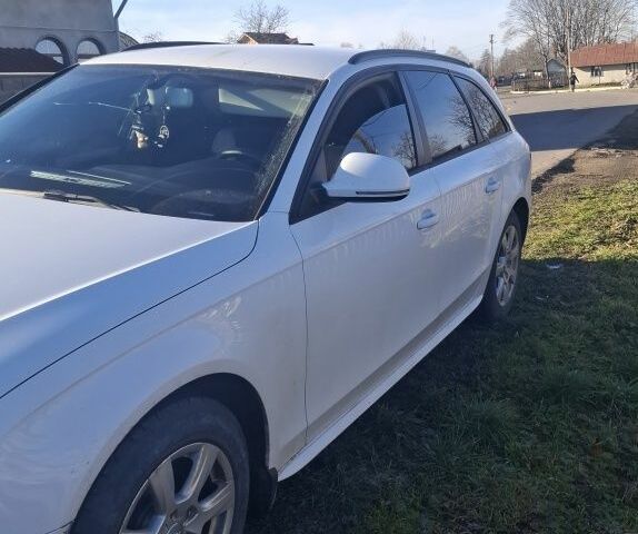 Білий Ауді А4, об'ємом двигуна 1.8 л та пробігом 282 тис. км за 6700 $, фото 1 на Automoto.ua