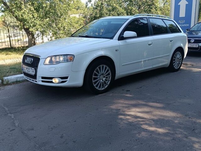 Білий Ауді А4, об'ємом двигуна 2 л та пробігом 356 тис. км за 6800 $, фото 1 на Automoto.ua