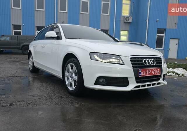 Білий Ауді А4, об'ємом двигуна 1.8 л та пробігом 230 тис. км за 8800 $, фото 1 на Automoto.ua