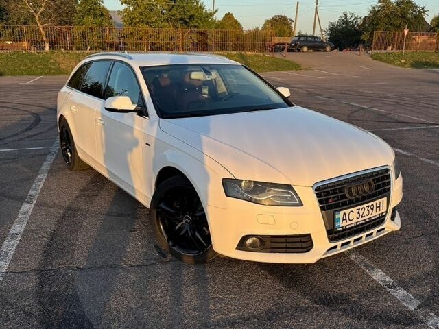 Белый Ауди А4, объемом двигателя 1.98 л и пробегом 247 тыс. км за 8400 $, фото 1 на Automoto.ua