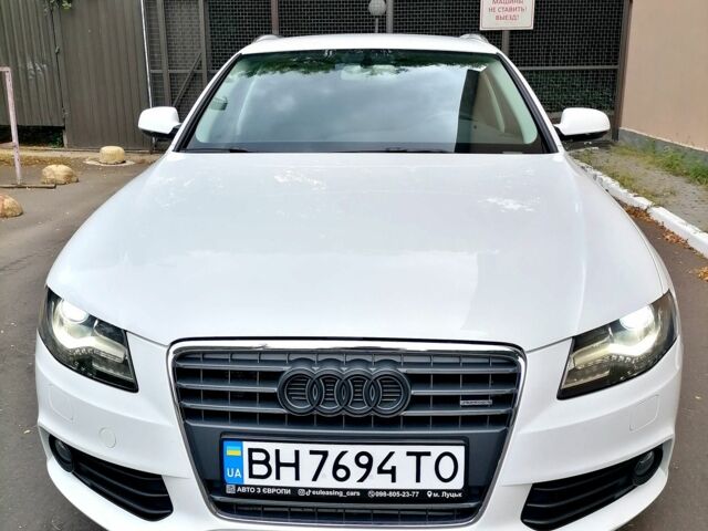 Белый Ауди А4, объемом двигателя 0 л и пробегом 185 тыс. км за 10000 $, фото 1 на Automoto.ua